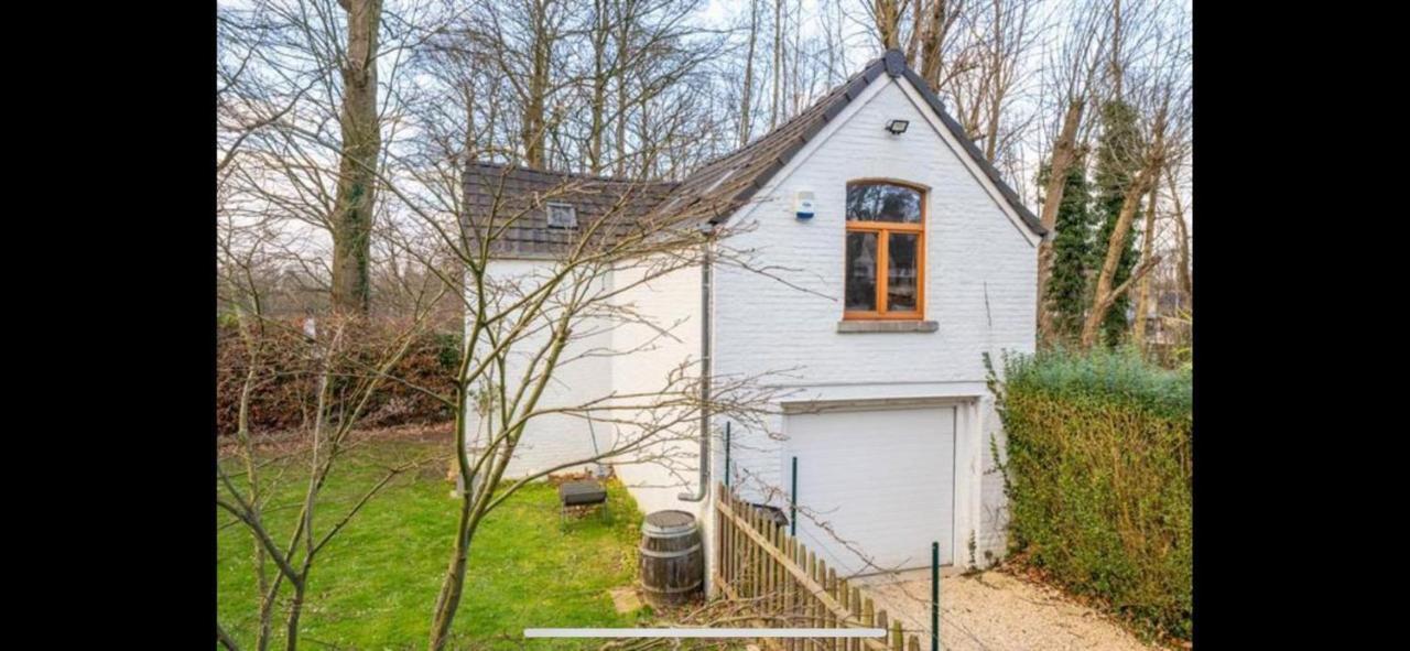 فيلا Cosy Little House Kraainem المظهر الخارجي الصورة